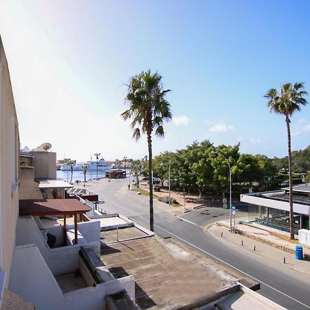Phaedrus Living - Seaside Executive Flat Harbour 208 Apartment Пафос Екстериор снимка